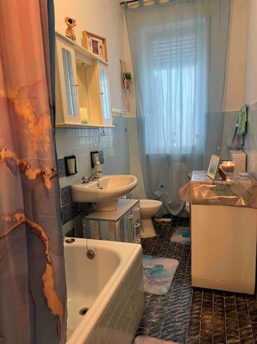 Vicino A Tutto Bed and Breakfast Vercelli Buitenkant foto